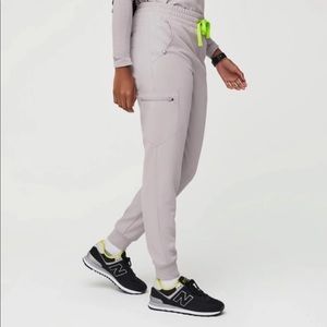 Figs Slate Set in Medium